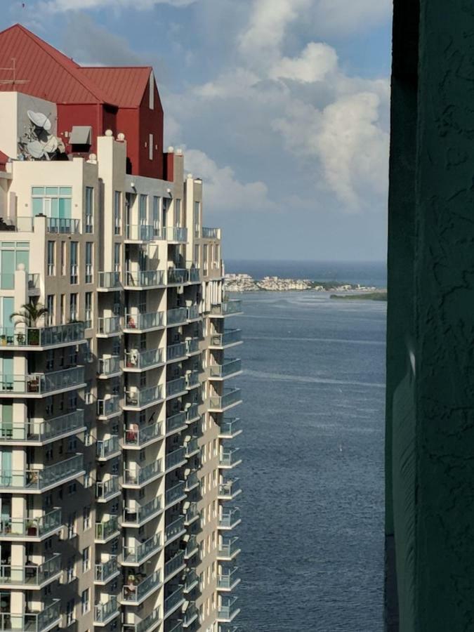 The Stay At Brickell Club Miami Exterior photo